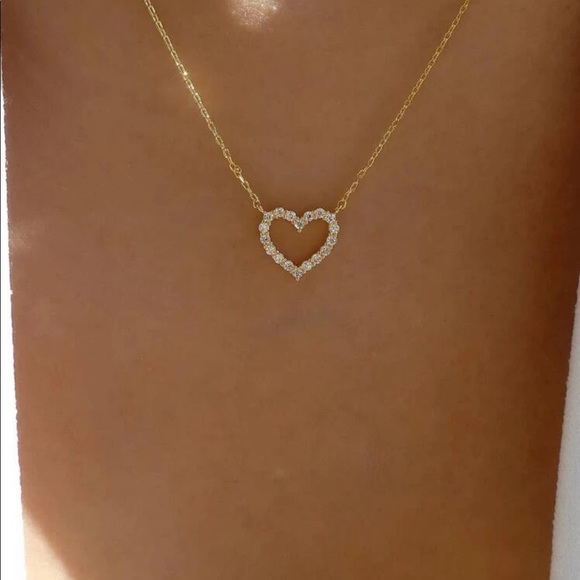 JEWELRY MYSTERY BOX! ❤️ - Picture 10 of 12